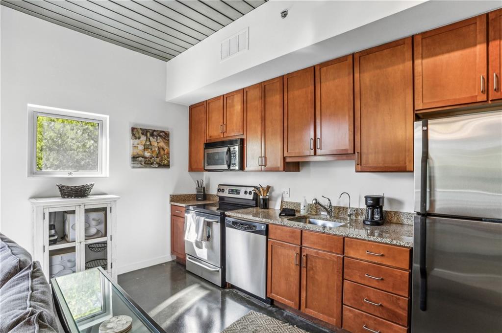 620 Glen Iris Drive NE Unit 216