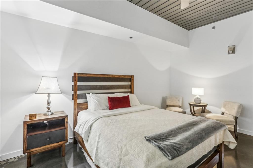 620 Glen Iris Drive NE Unit 216
