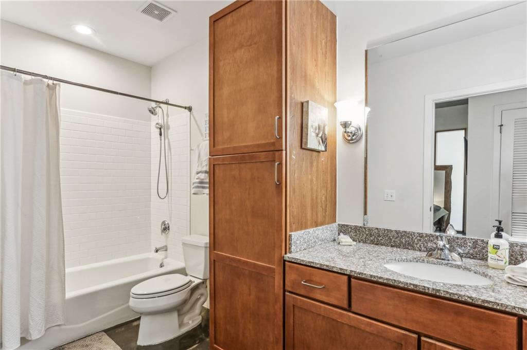 620 Glen Iris Drive NE Unit 216
