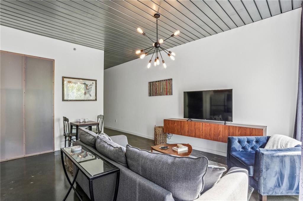 620 Glen Iris Drive NE Unit 216