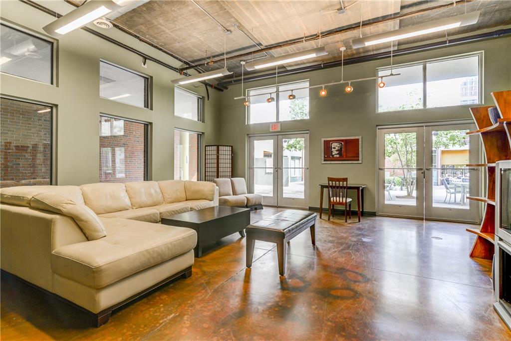 620 Glen Iris Drive NE Unit 216