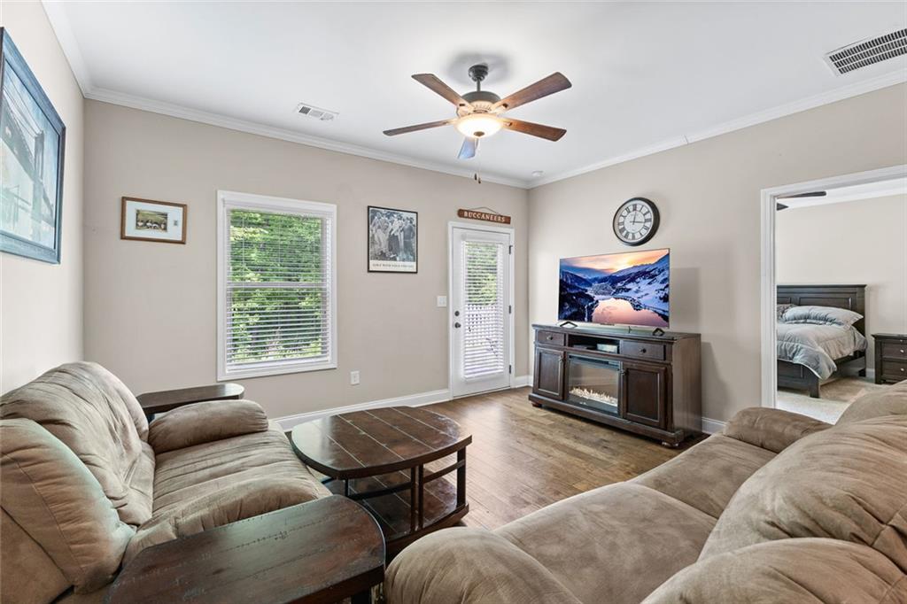 3875 Valley View Court