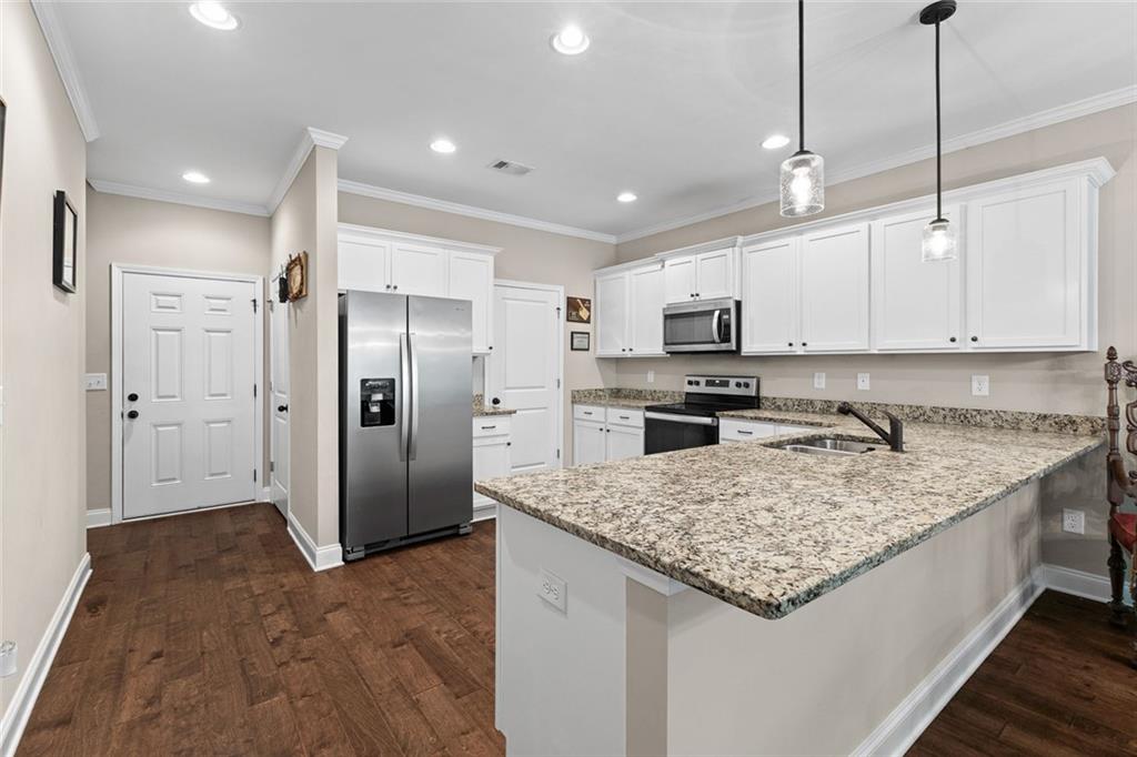 3875 Valley View Court