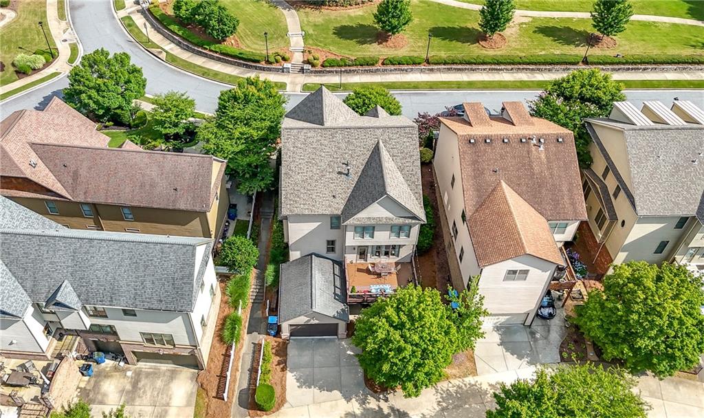 1741 Hickory Path Way