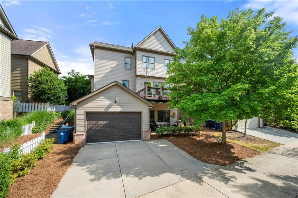 1741 Hickory Path Way