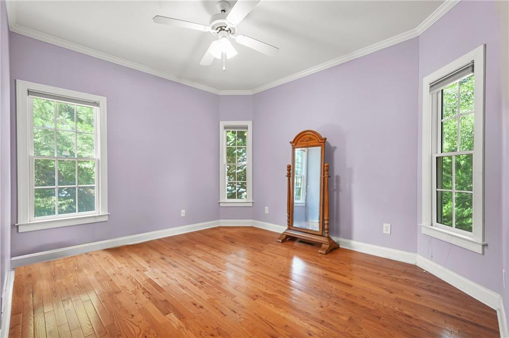1002 Chestnut Creek Drive