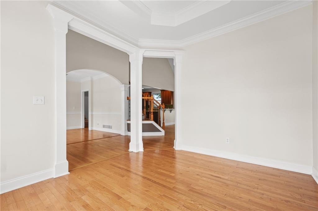 1002 Chestnut Creek Drive