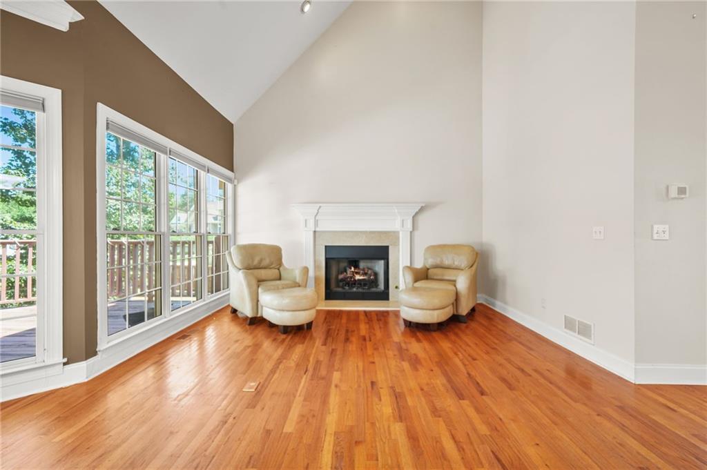 1002 Chestnut Creek Drive