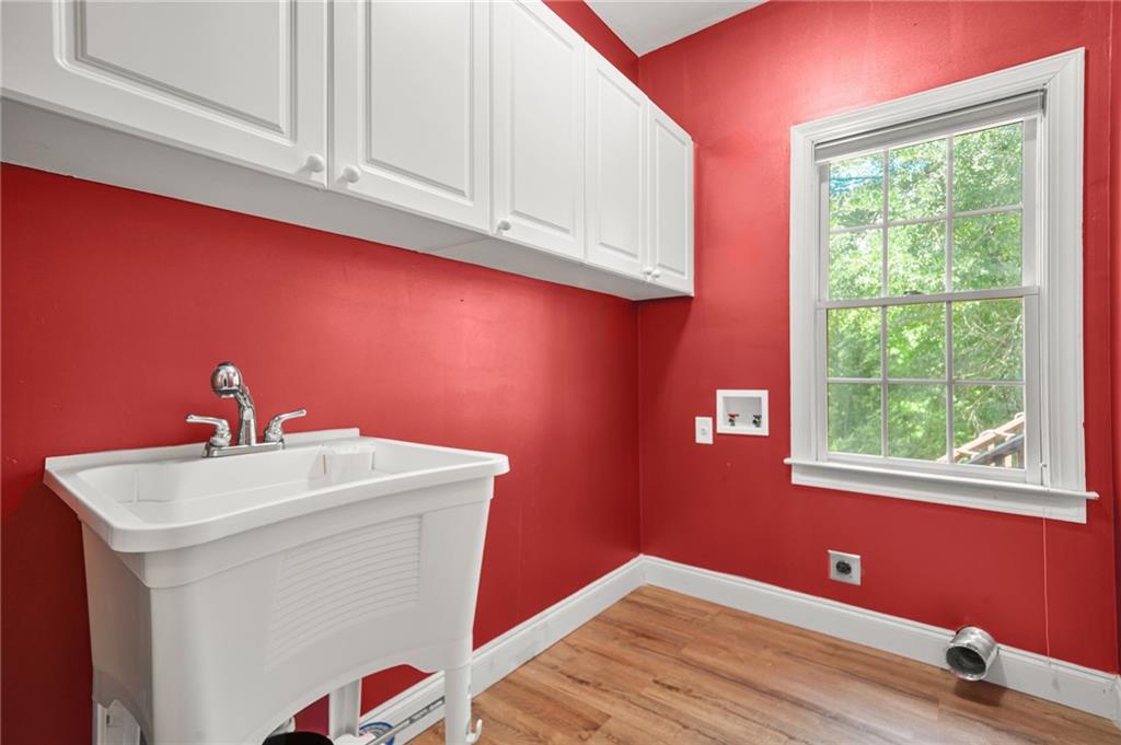1002 Chestnut Creek Drive