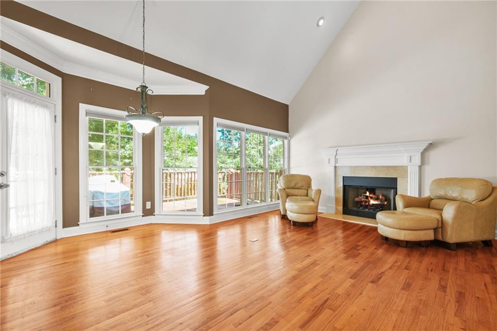 1002 Chestnut Creek Drive