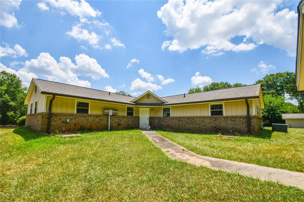 1482 Waverly Way