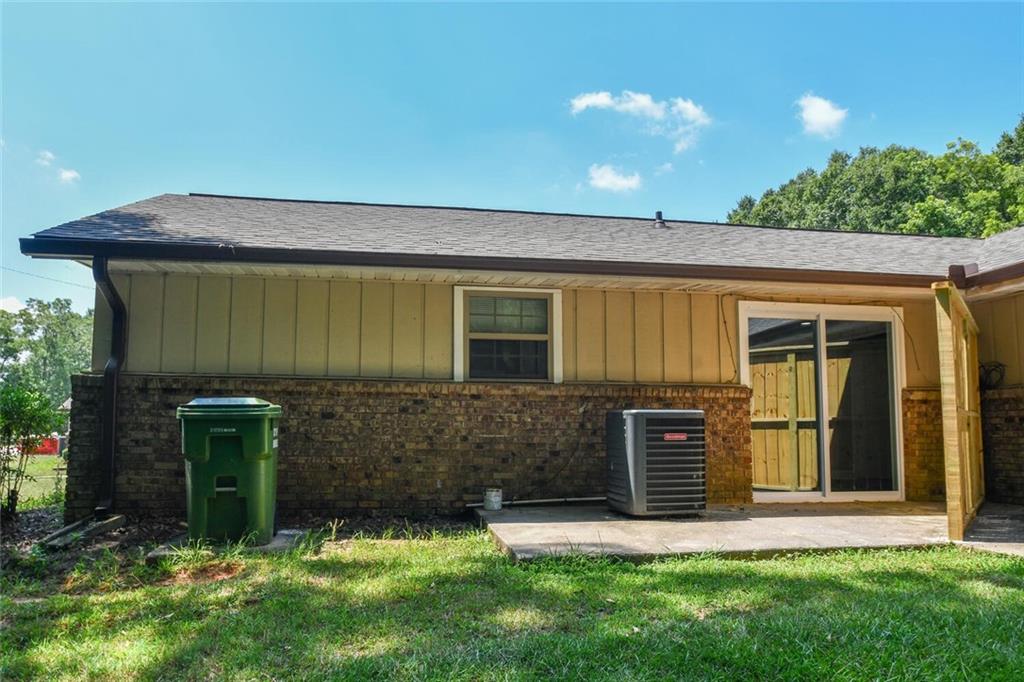 1482 Waverly Way