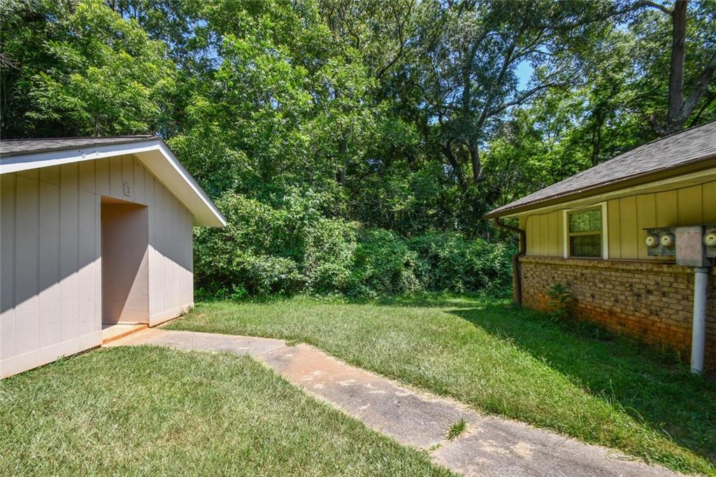 1482 Waverly Way
