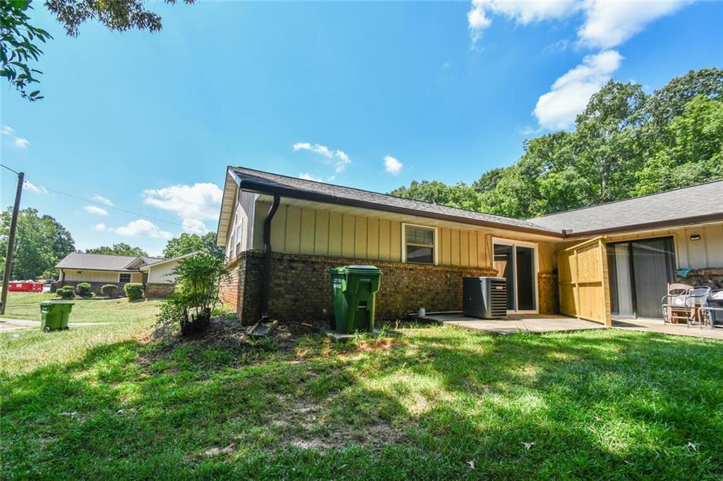 1482 Waverly Way