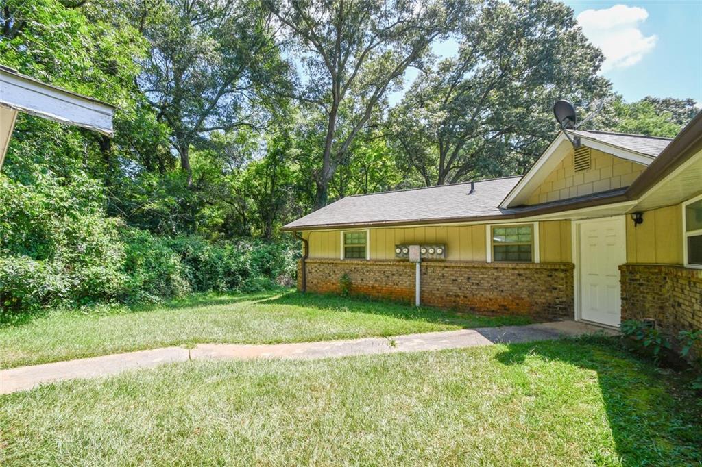 1482 Waverly Way