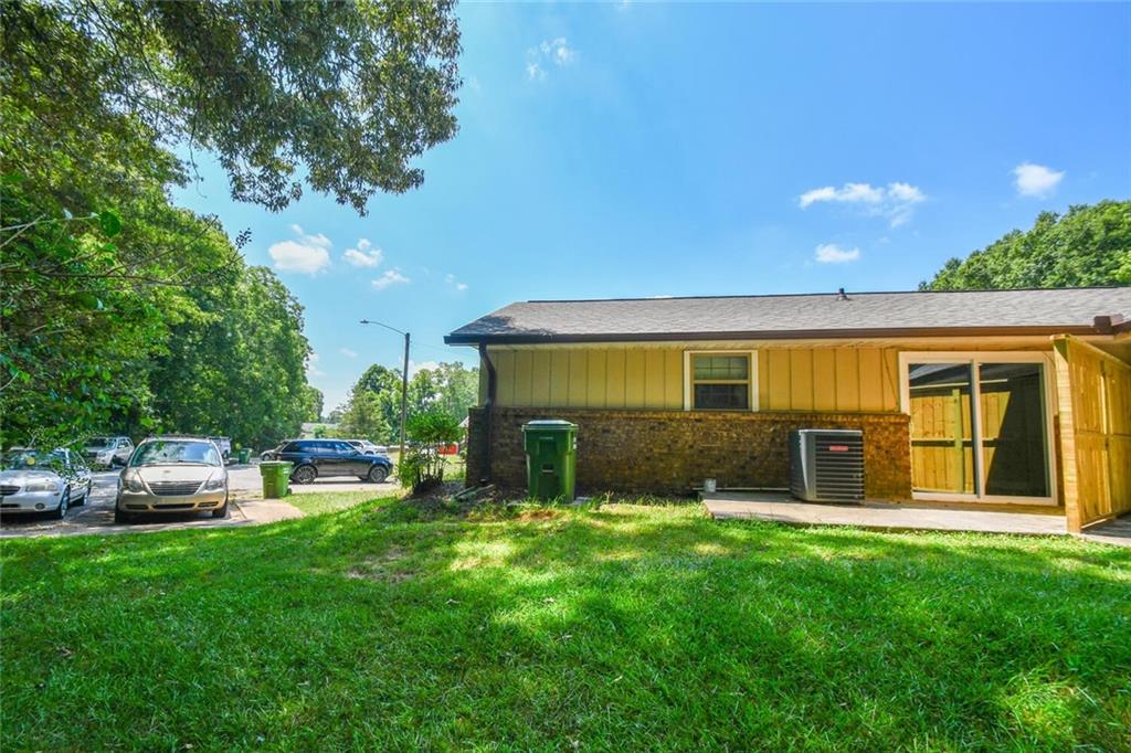 1482 Waverly Way