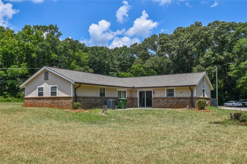 1482 Waverly Way