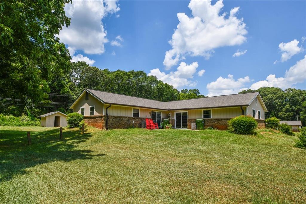 1482 Waverly Way