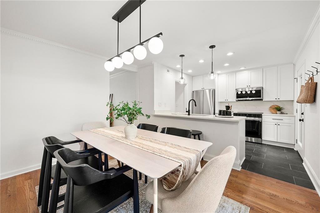1498 Leafmore Place