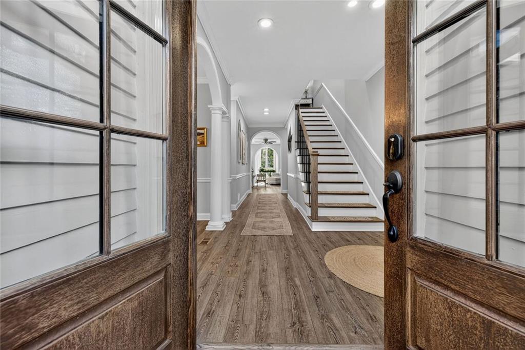 36 Willow Glen NE