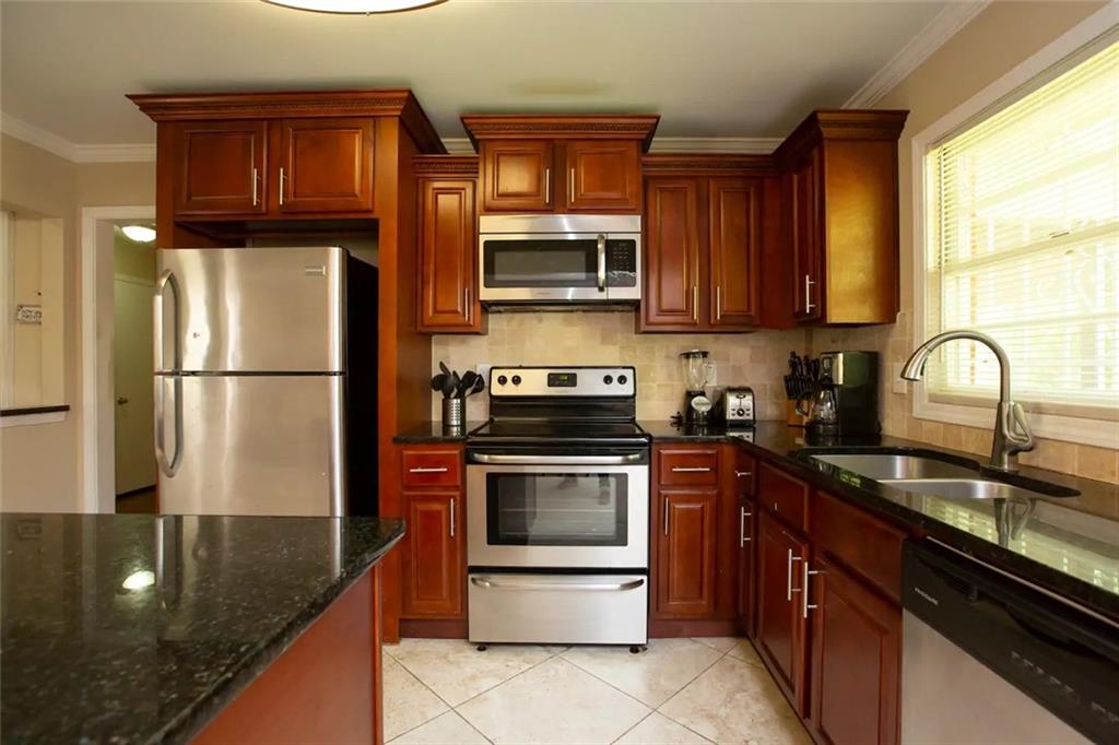 4035 Brookcrest Circle