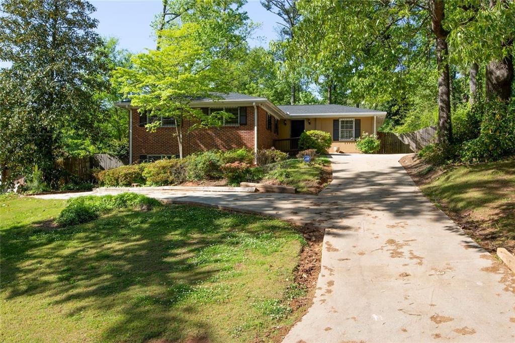 4035 Brookcrest Circle