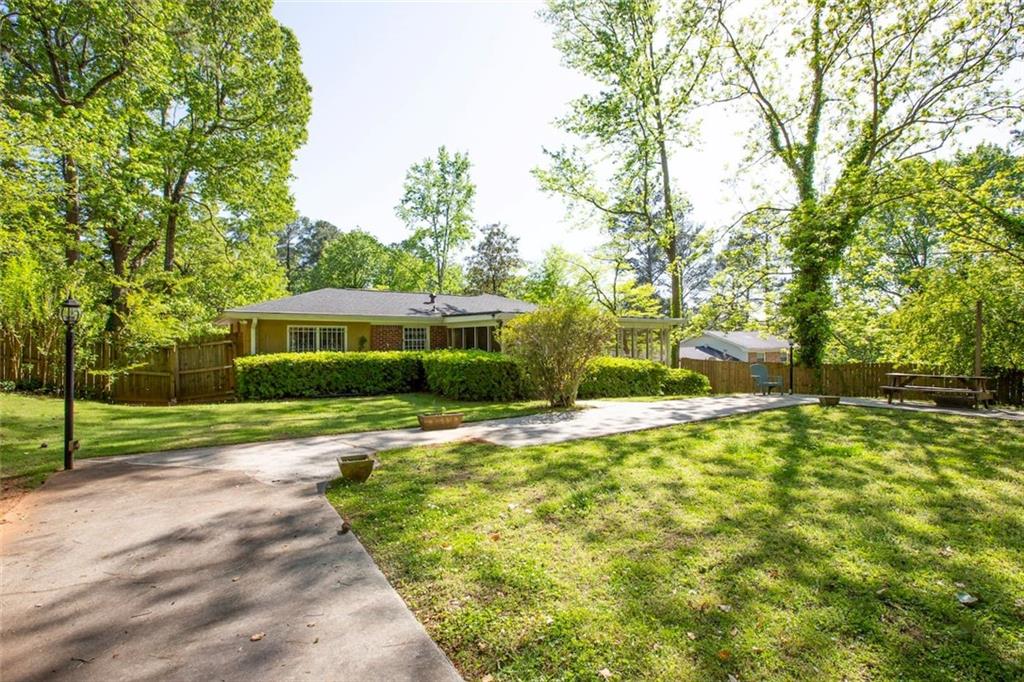 4035 Brookcrest Circle