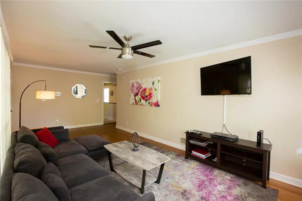 4035 Brookcrest Circle