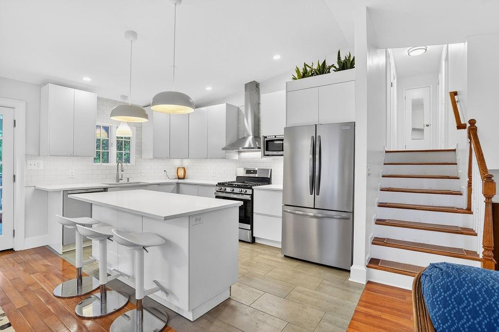 207 Mimosa Drive