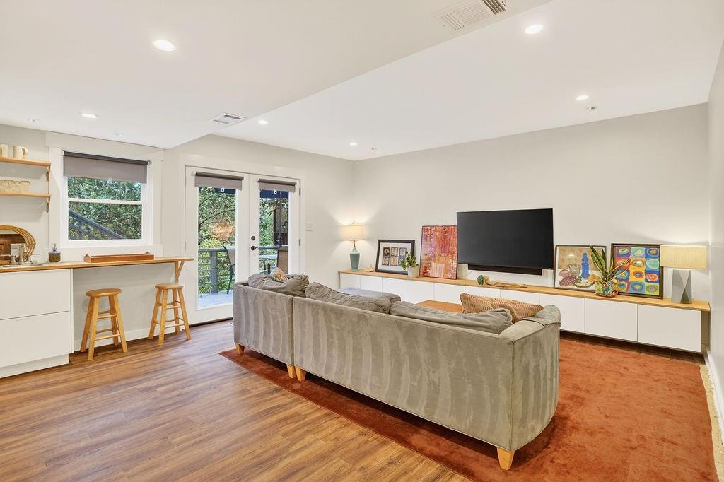 207 Mimosa Drive