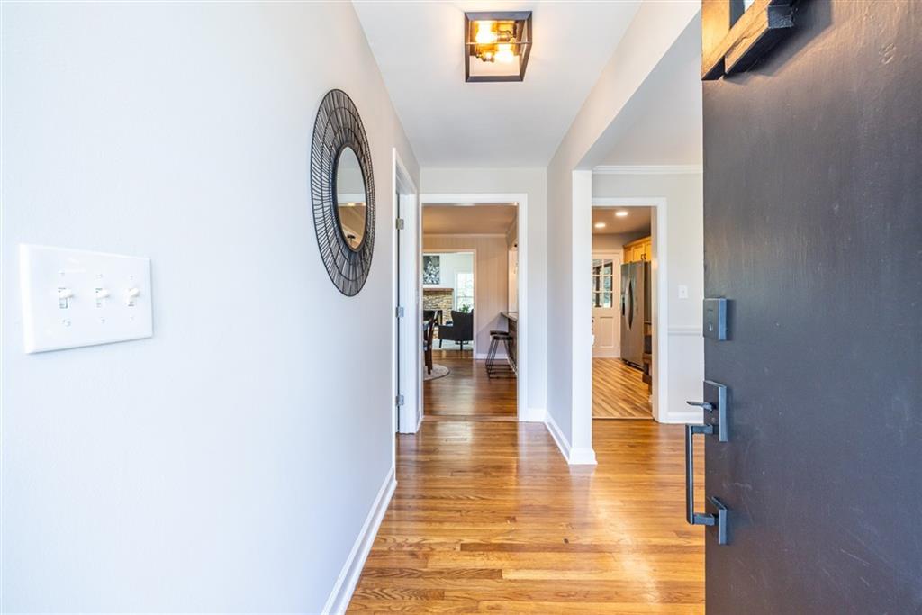 868 Scott Circle