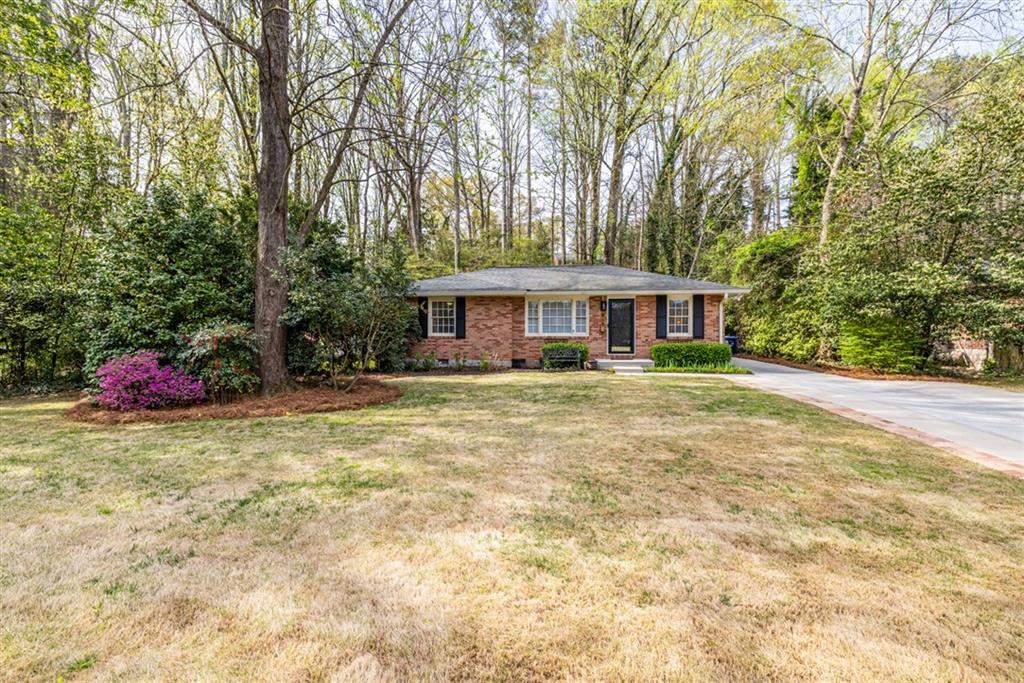 868 Scott Circle