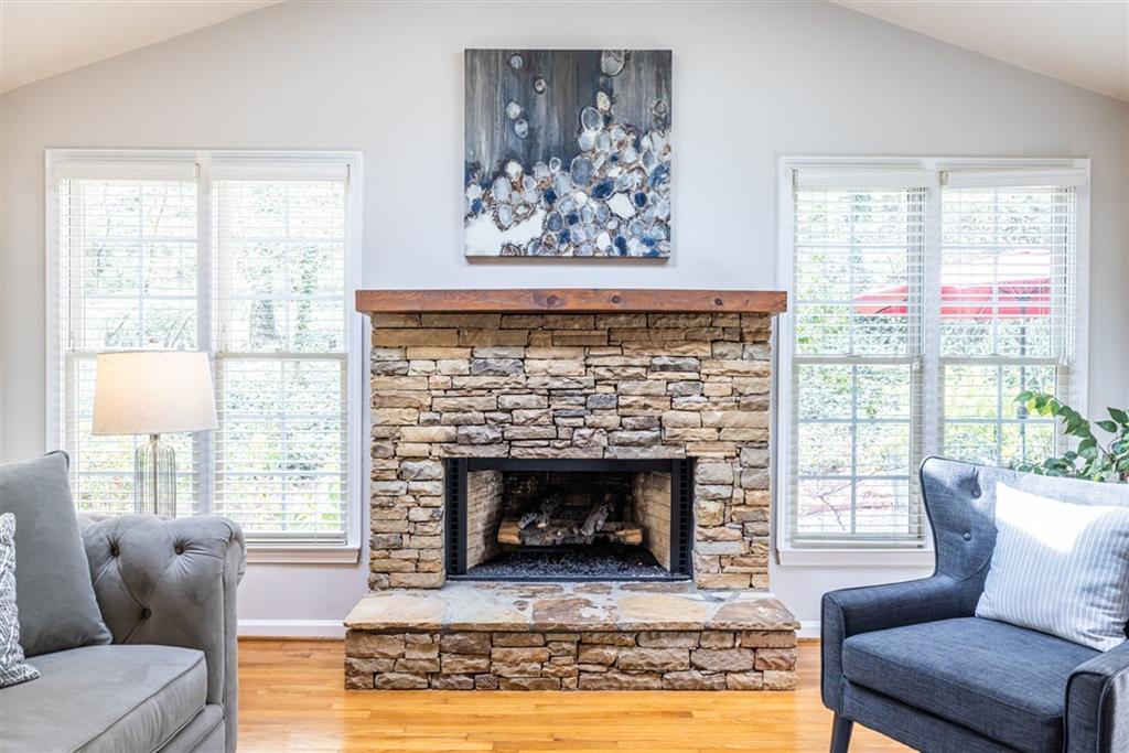868 Scott Circle
