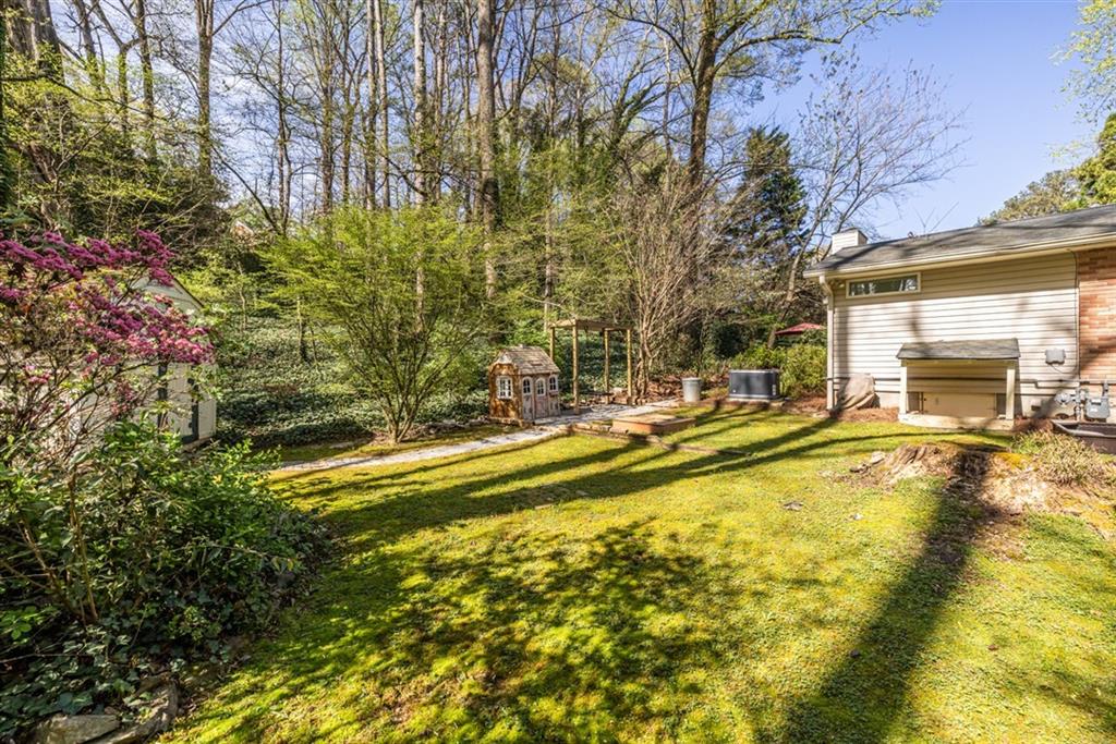 868 Scott Circle