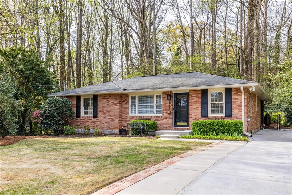 868 Scott Circle