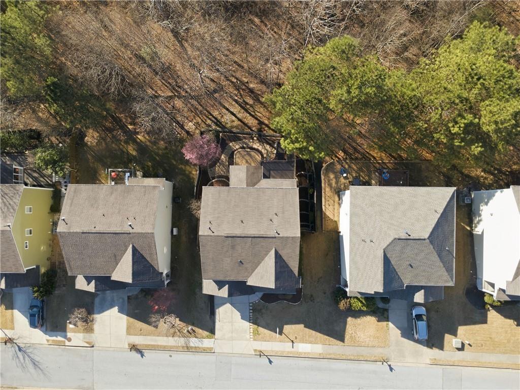 734 Binkley Walk