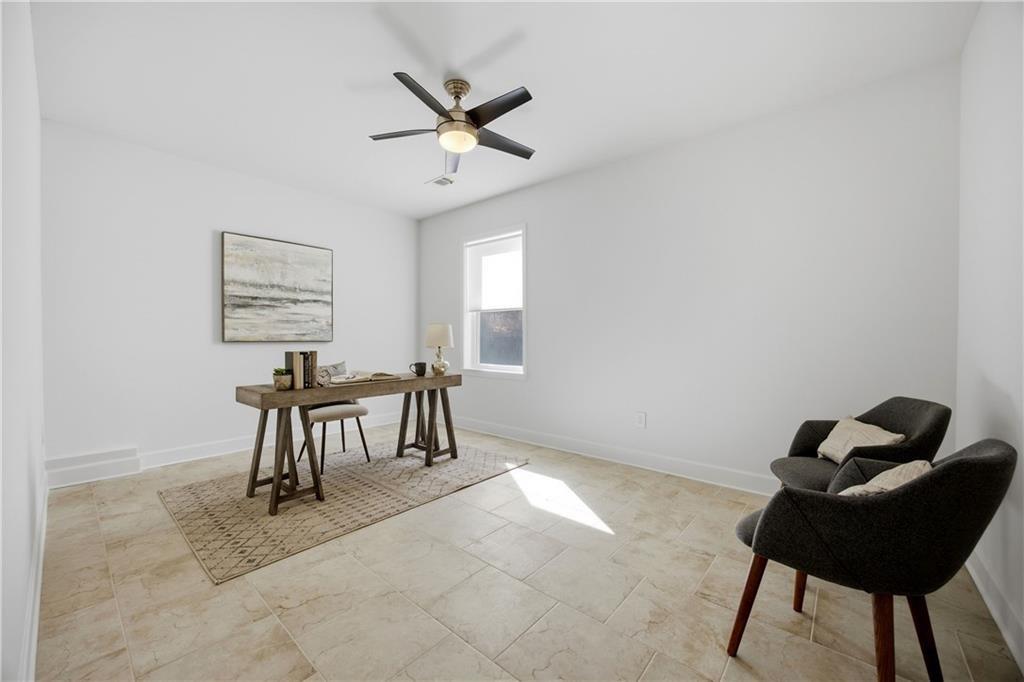 734 Binkley Walk