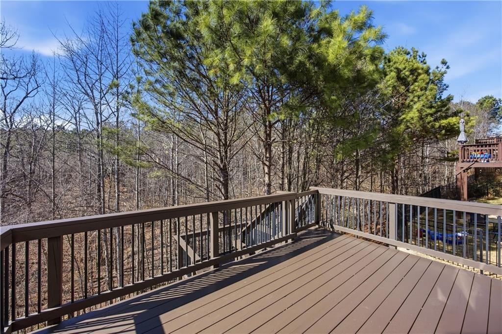 734 Binkley Walk