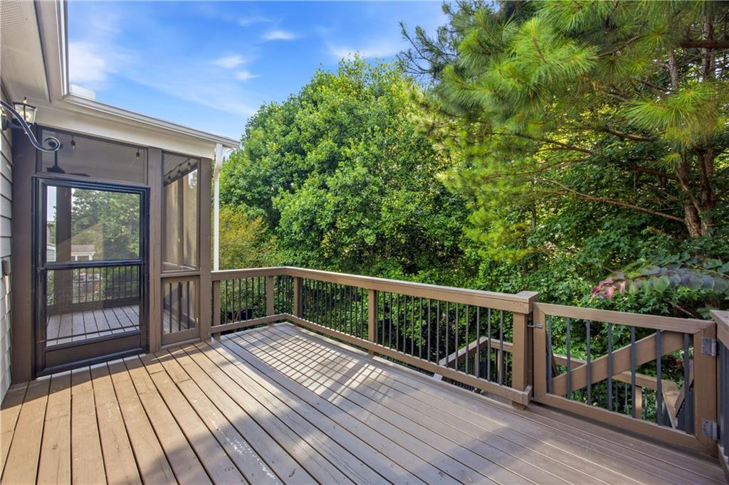 734 Binkley Walk