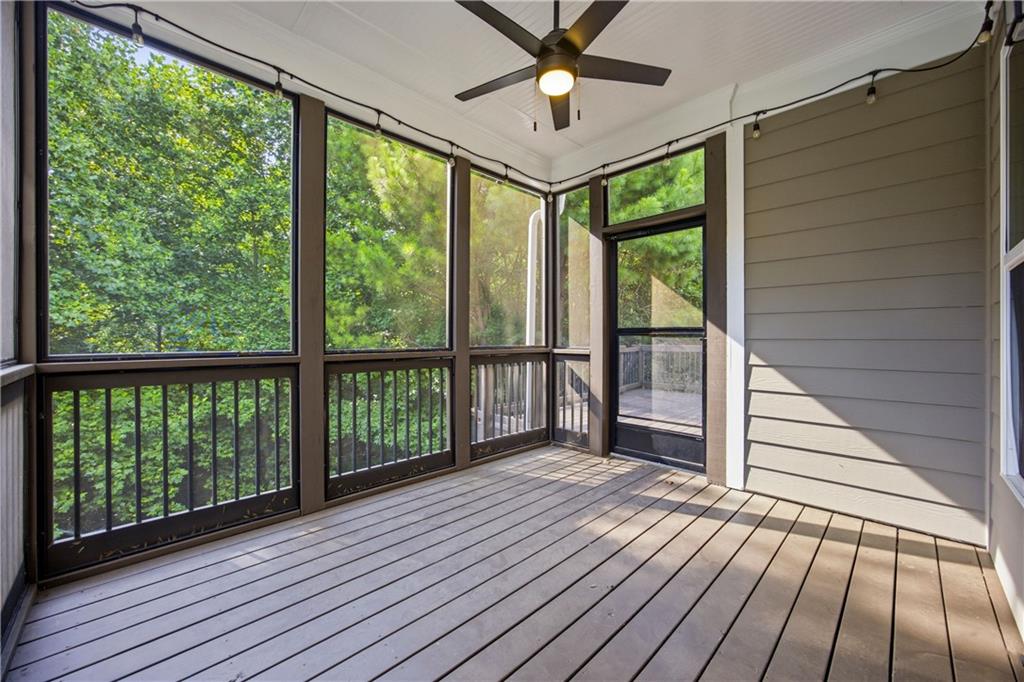 734 Binkley Walk