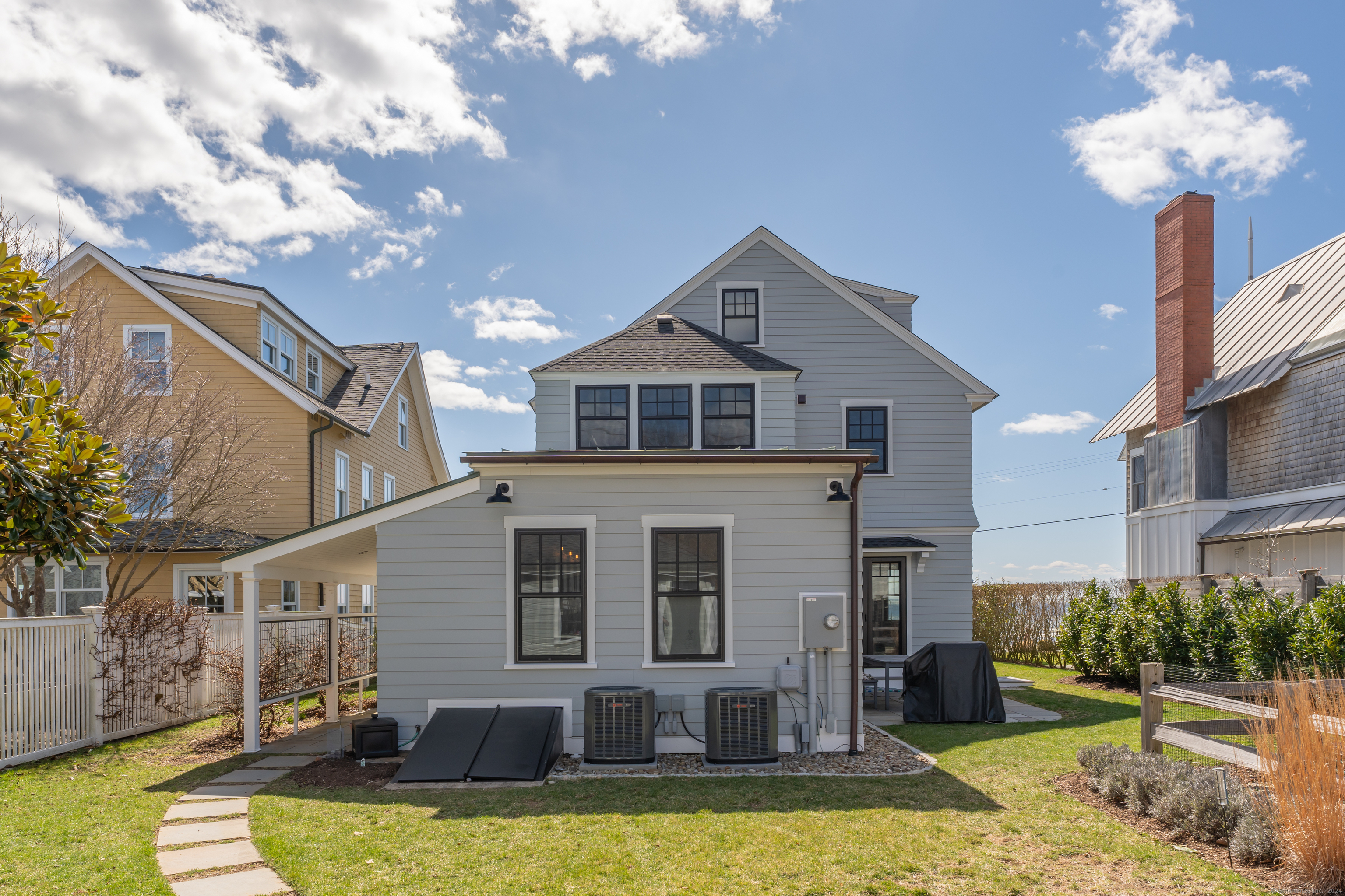 35 Seaview Avenue