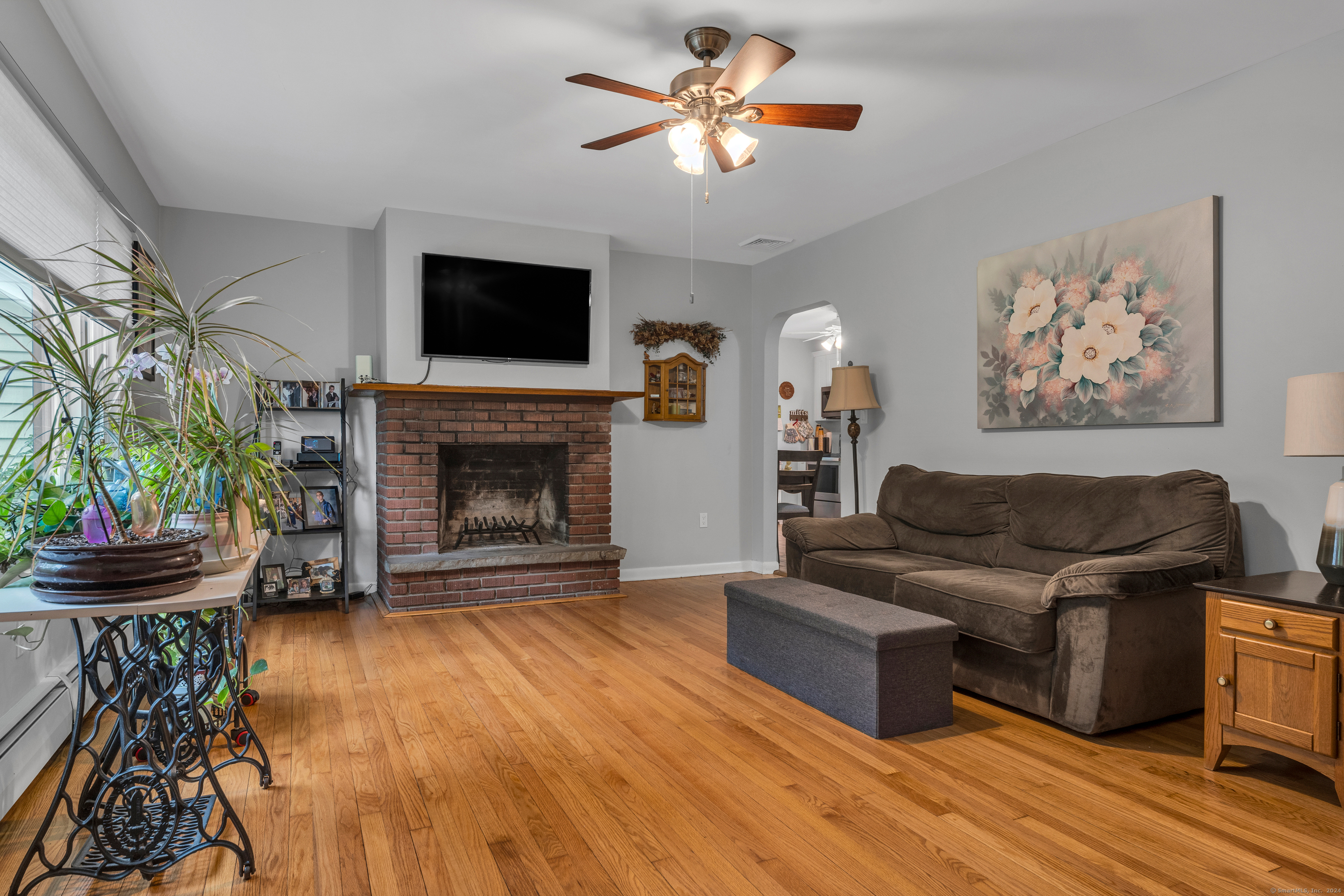 303 Sea Hill Road