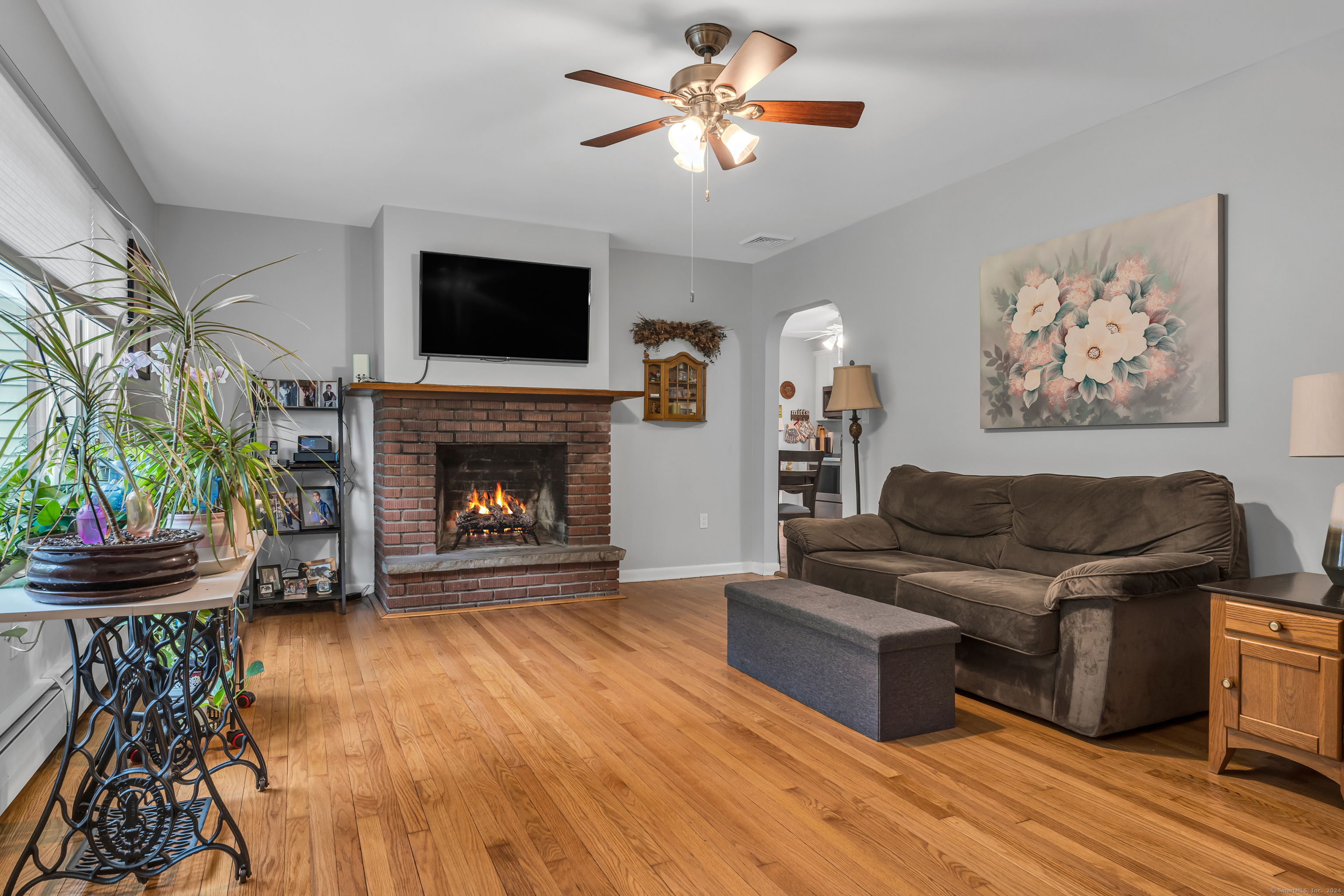 303 Sea Hill Road