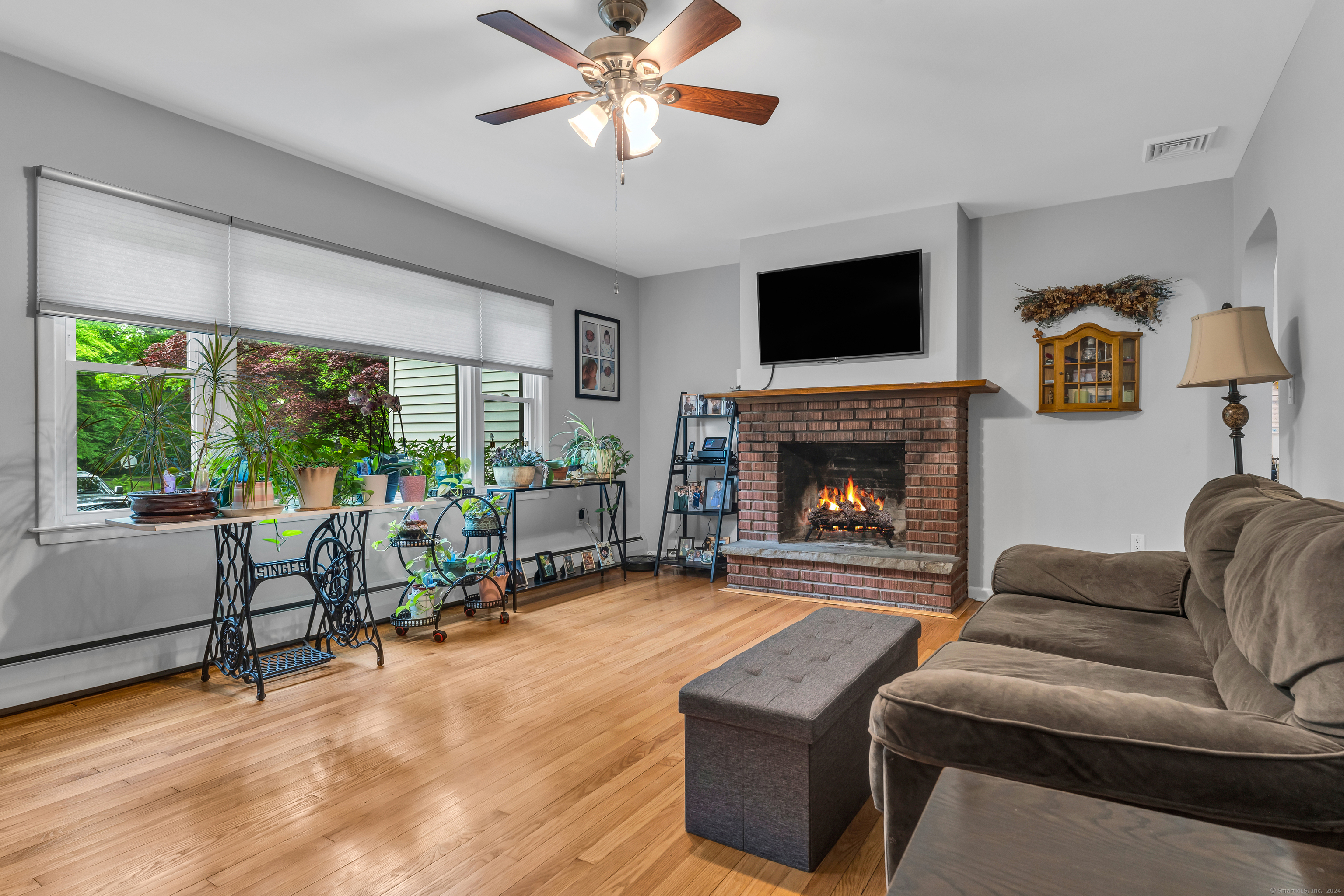 303 Sea Hill Road