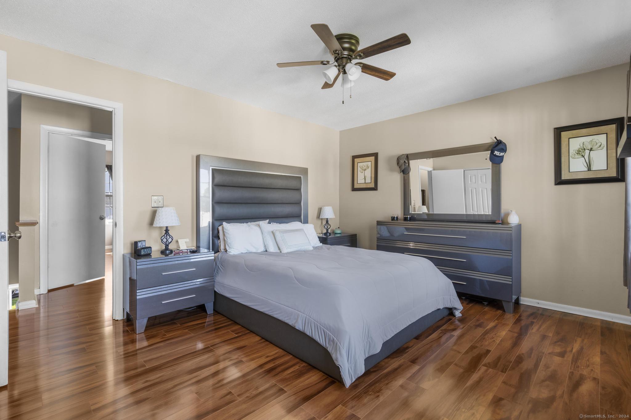229 Branford Road 433