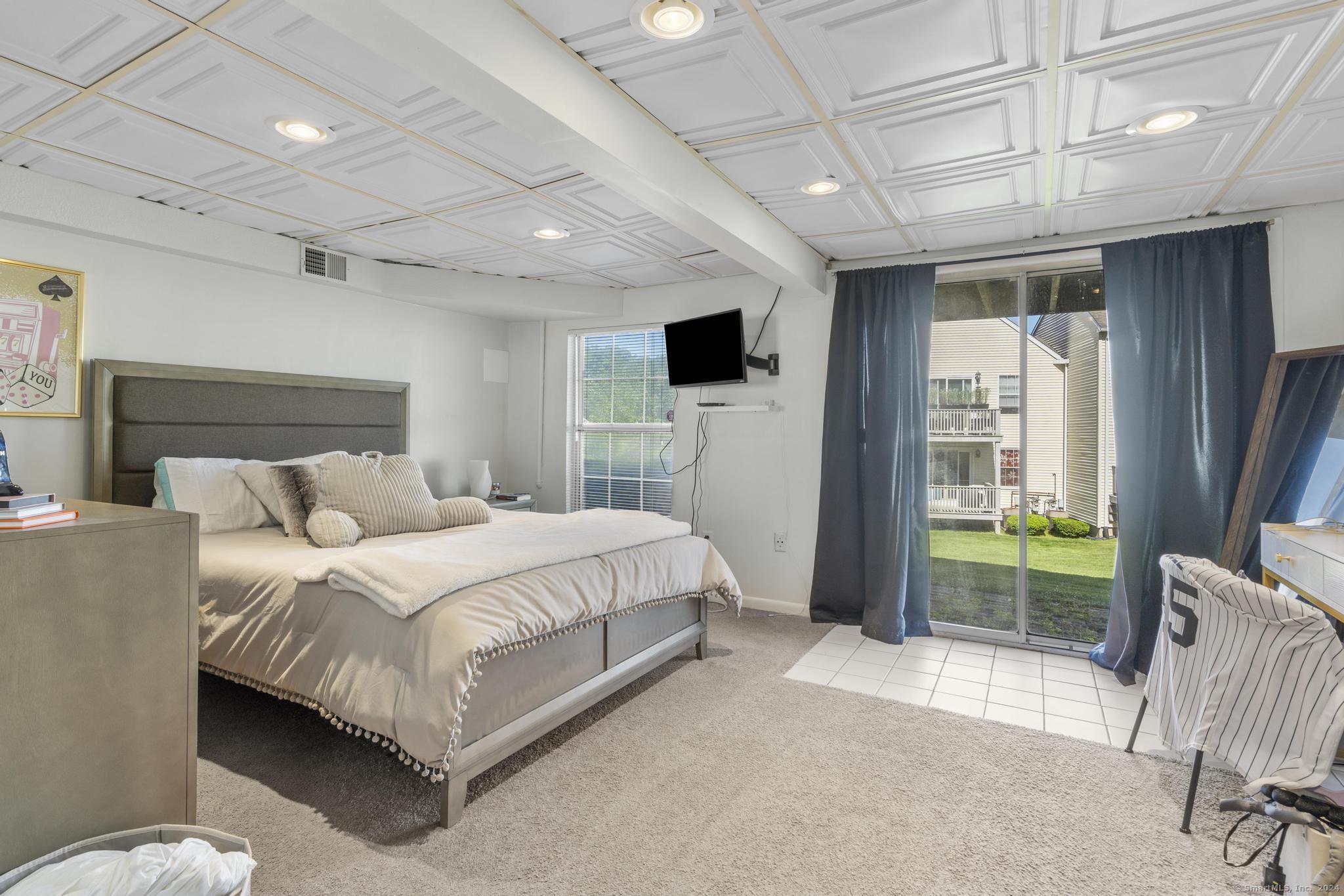 229 Branford Road 433