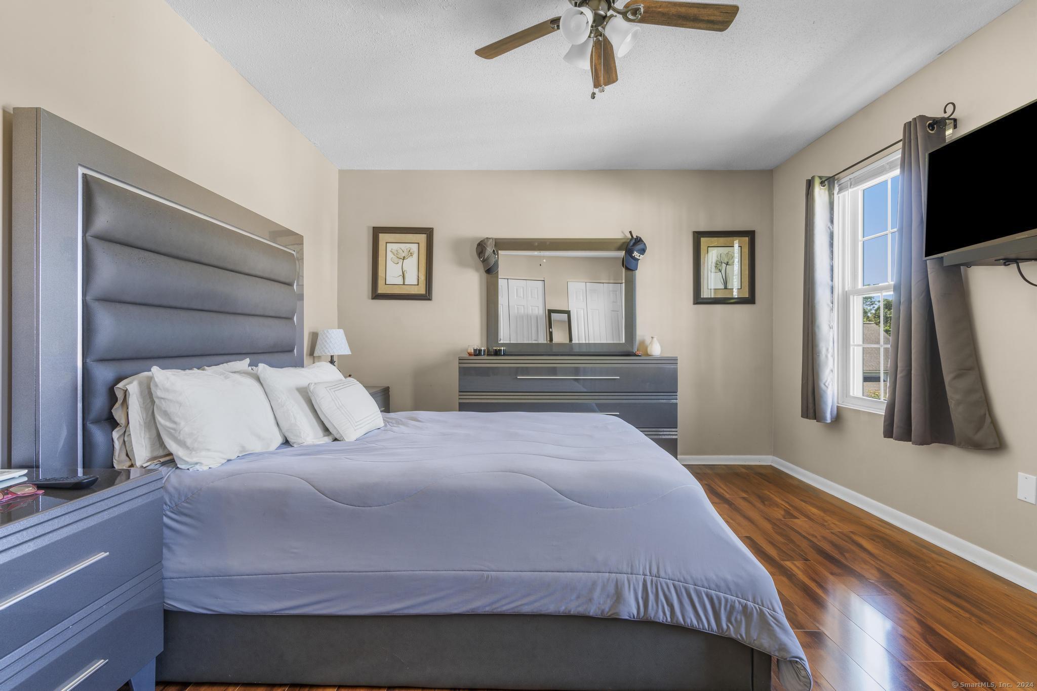 229 Branford Road 433