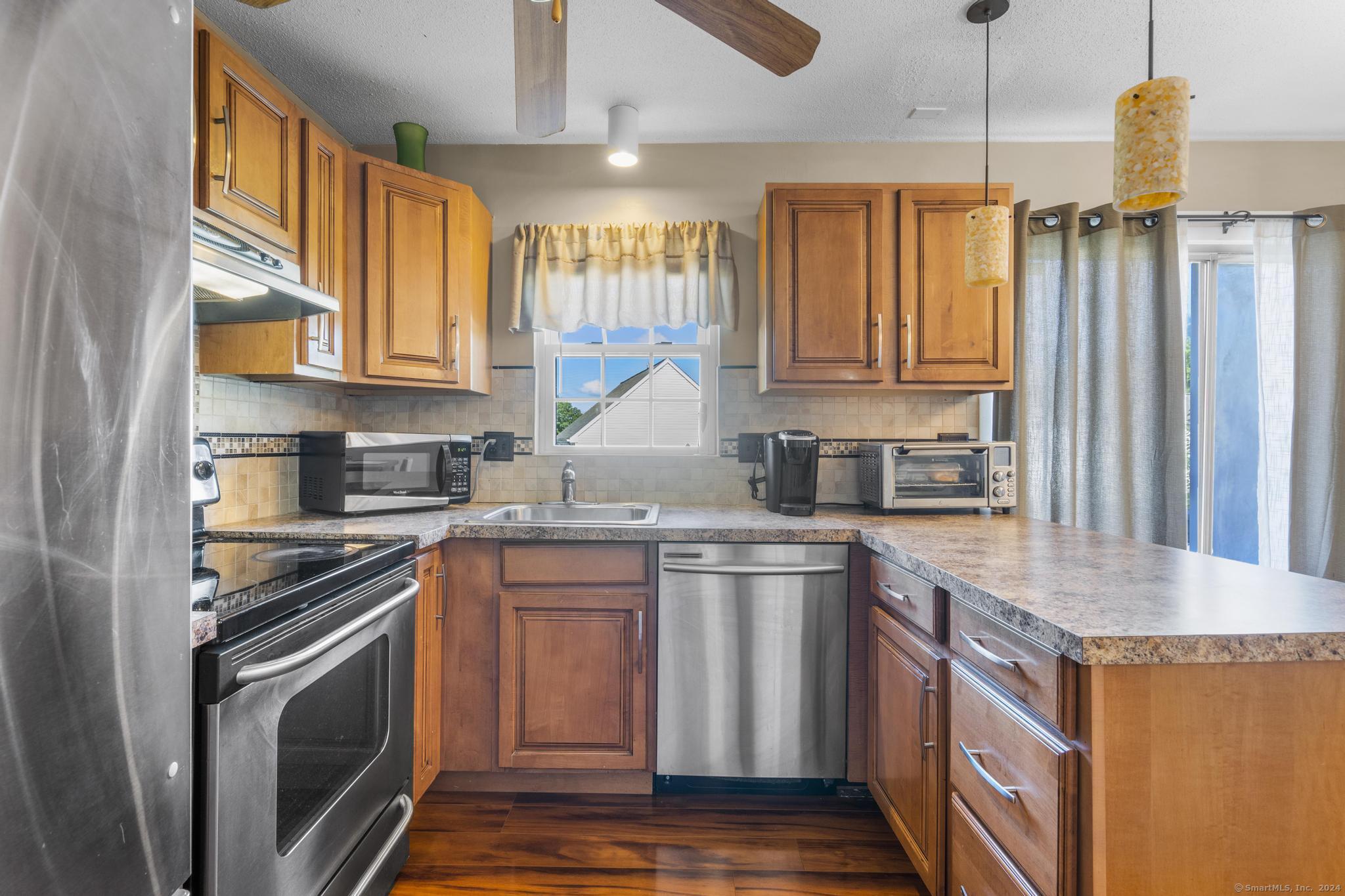 229 Branford Road 433
