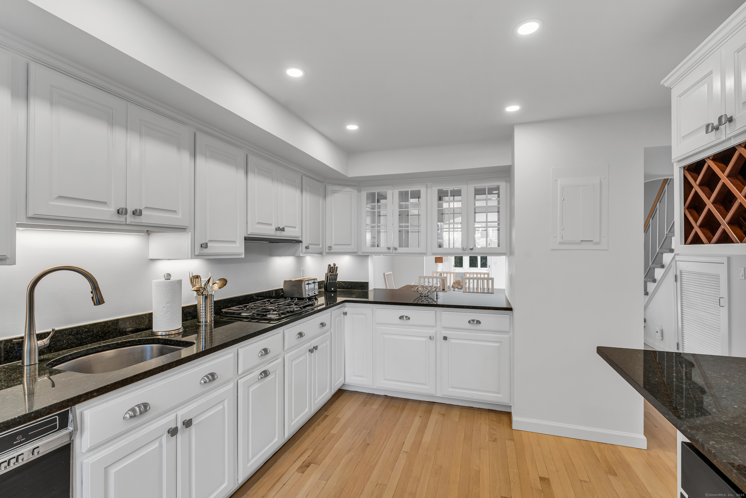 80 Seaview Terrace 16