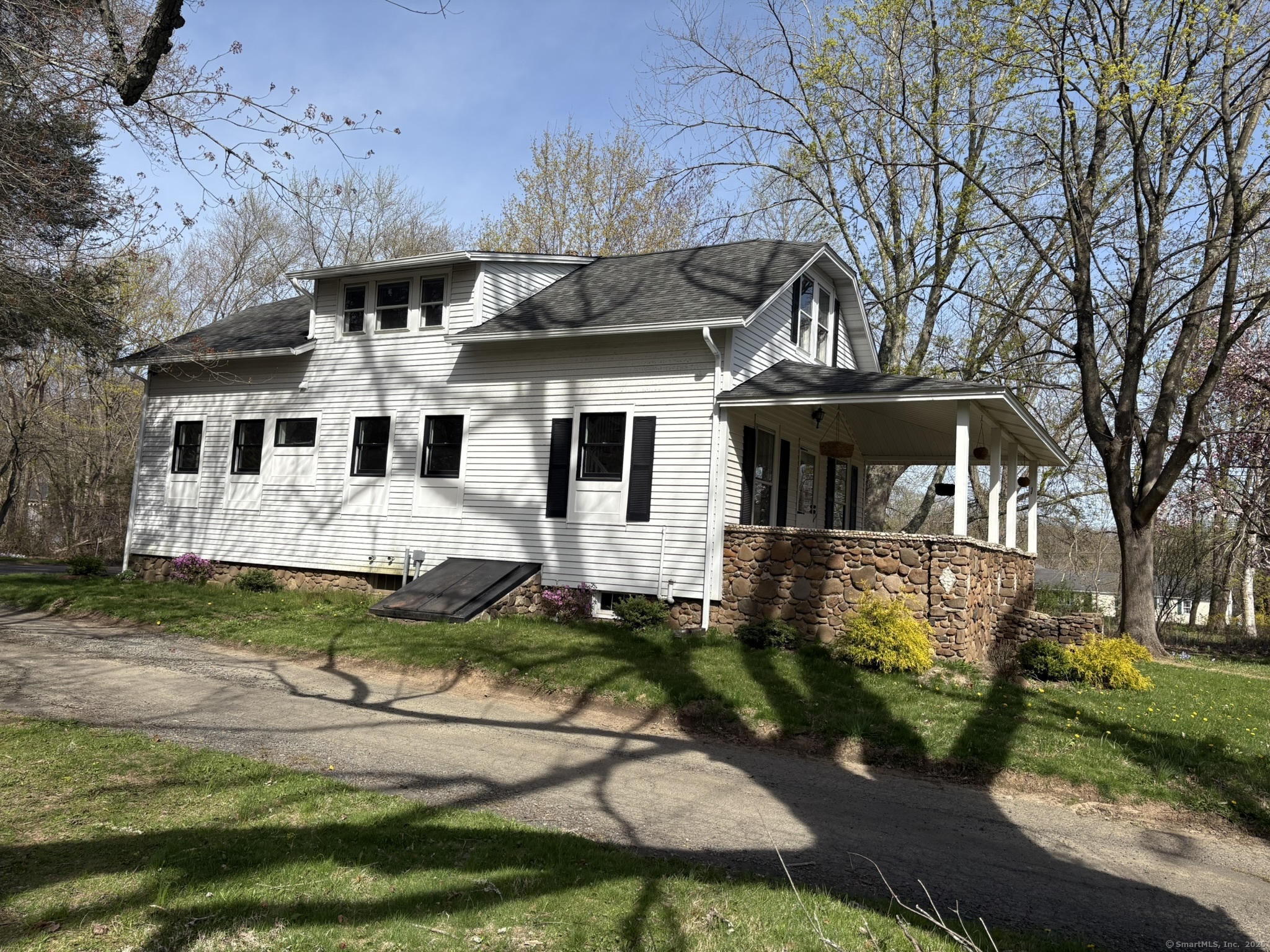 2839 Boston Post Road